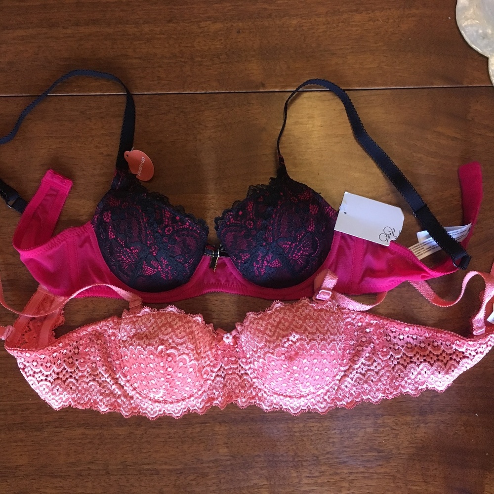 Lot of 2 Underwire Bras, Size 34A